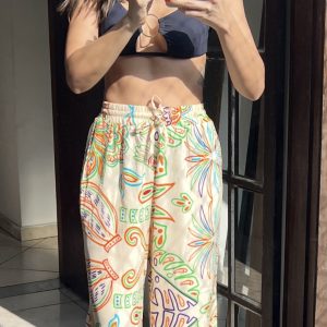 São Sebastião - Calça Pantalona com abertura Lateral
